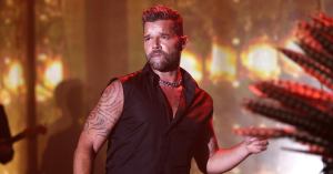 Ricky Martin Makes Return to Stage After Victory in Court