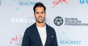 Eric Decker’s 4-Year-Old Son Snaps NSFW Photos of Dad in the Shower