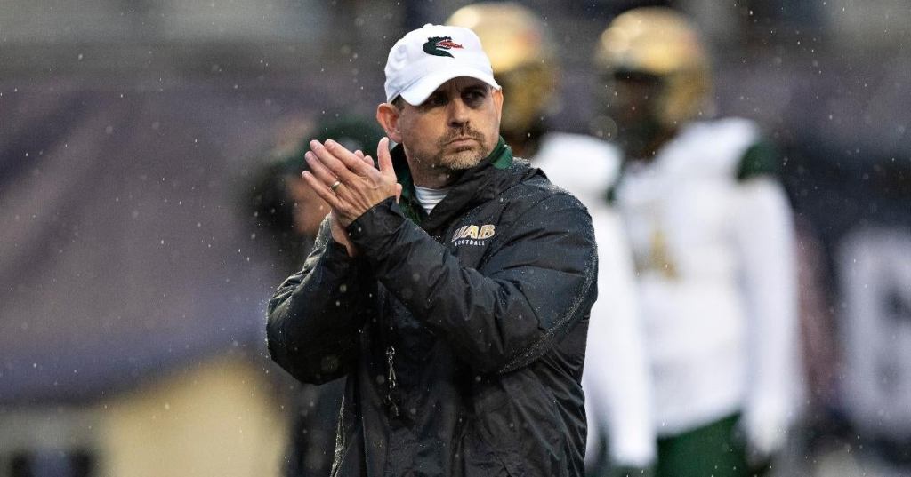 uab-coach-bill-clark-retires-ahead-2022-season.jpg