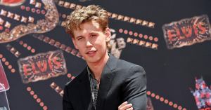 Austin Butler ‘Went Home in Tears’ After ‘Elvis’ Director Had People Heckle Him