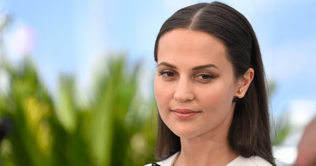 alicia-vikander-getty-images.png