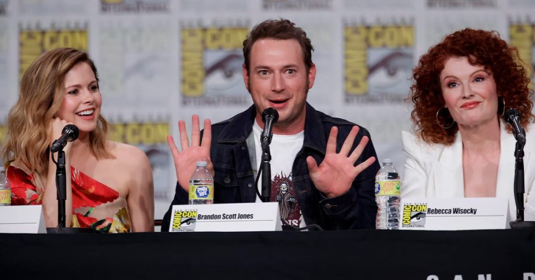 sdcc-ghosts-rose-mciver-brandon-scott-jones-rebecca-wisocky.jpg