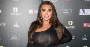 Reality TV Star Lauren Goodger’s Newborn Daughter Has Died