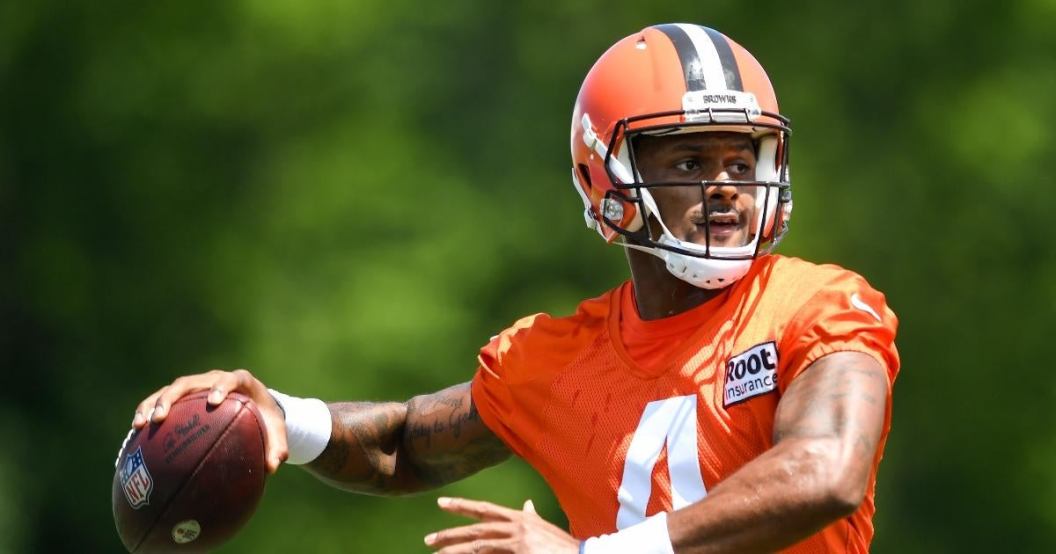 deshaun-watson-six-game-suspension-fans-a-lot-to-say.jpg