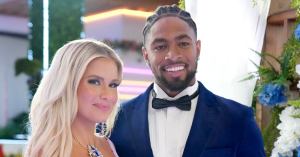 ‘Love Island USA’: Deb and Jesse Address ‘Pressure’ of Placing Exclusive Label on Relationship