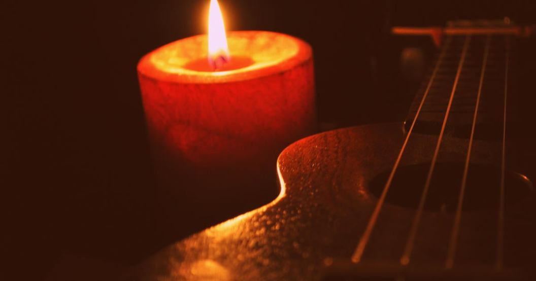 candle-tribute-death-dead-obituary.jpg