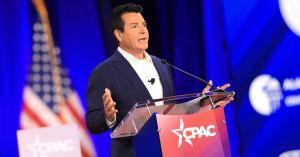 Papa John’s Founder John Schnatter Suggests His ‘Conservative Values’ Made Pizza Better