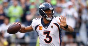 Broncos’ Russell Wilson Booed by Seahawks Fans in Seattle Return