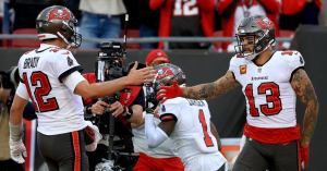 Tom Brady Blasts NFL for ‘Ridiculous’ Suspension of Buccaneers WR Mike Evans