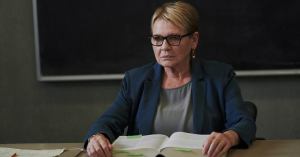 ‘Mayor of Kingstown’ Star Dianne Wiest Talks Season 1 ‘Rage’ and ‘Injustices’ Amid Paramount+ Series Blu-ray Release (Exclusive)