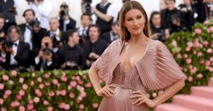 Gisele Bündchen Makes Change to Tattoo Amid Tom Brady Divorce Rumors