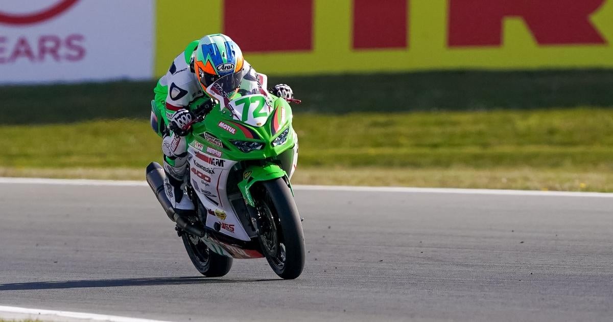 Victor Steeman, Professional Motorcycle Rider, Dead at 22(02)