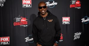 Terrell Owens’ Neighbor Charged in Confrontation With Former NFL Star