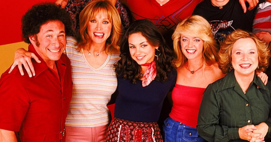 don-stark-tanya-roberts-mila-kunis-lisa-robin-kelly-debra-jo-rupp-kurtwood-smith.jpg