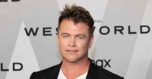 ‘Westworld’ Star Luke Hemsworth Reacts to Unexpected Series Cancelation