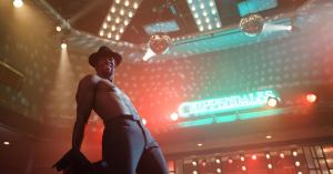 ‘Welcome to Chippendales’ Actors Quentin Plair and Robin de Jesús Talk ‘Dancing Bootcamp’ and Breaking Down Masculine Tropes (Exclusive)