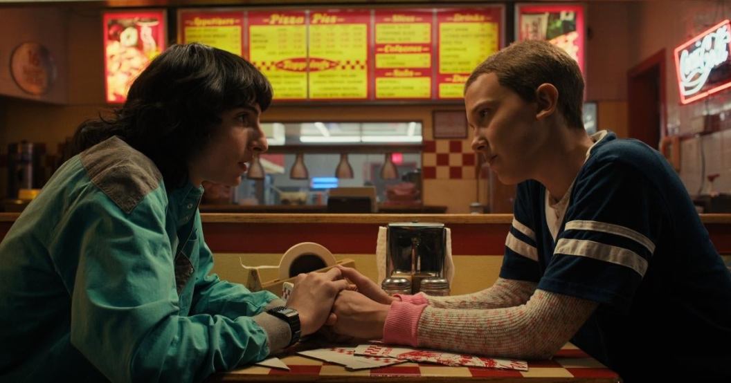 millie-bobby-brown-finn-wolfhard-kissing-skills.jpg