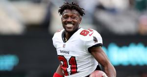 Antonio Brown Raises Eyebrows With Claim He’s Returning to NFL With Baltimore Ravens