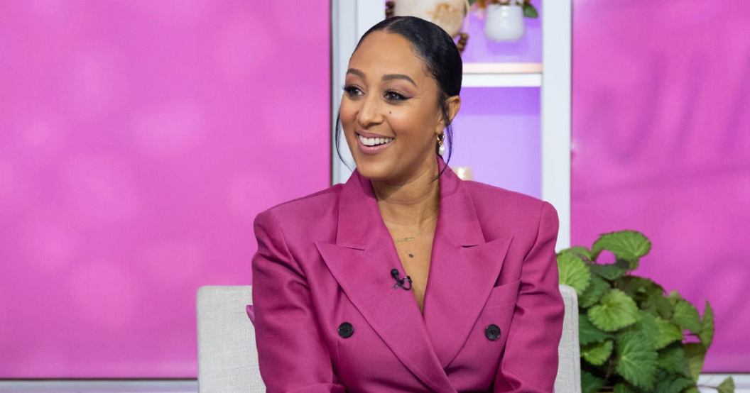 tamera-mowry.jpg