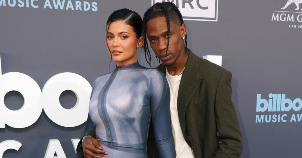 kylie-jenner-travis-scott.jpg