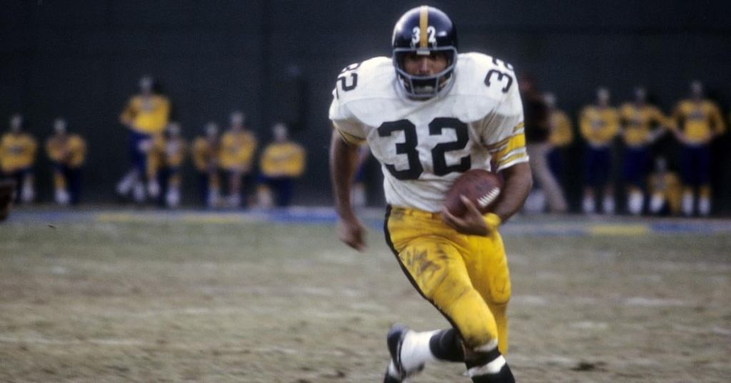 franco-harris-death-sparks-waves-tributes-social-media.jpg