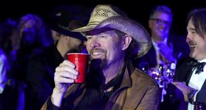 Toby Keith Shares ‘Debilitating’ Health Update After Stomach Cancer Diagnosis