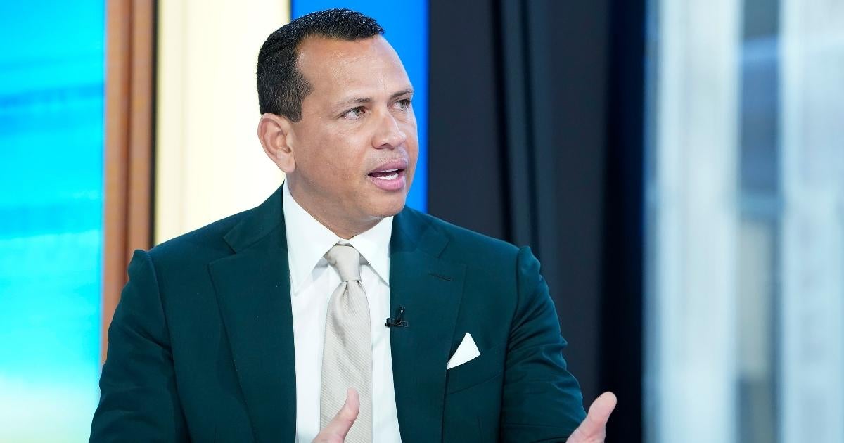 alex rodriguez chewing tobacco balancing life as MLB analyst, NBA co-owner and gum disease awareness advocate Alex Rodriguez Says Intermittent Fasting