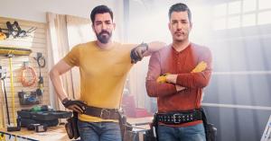 ‘Property Brothers’ Drew and Jonathan Scott Face Off in HGTV’s ‘Brother vs. Brother: No Rules’