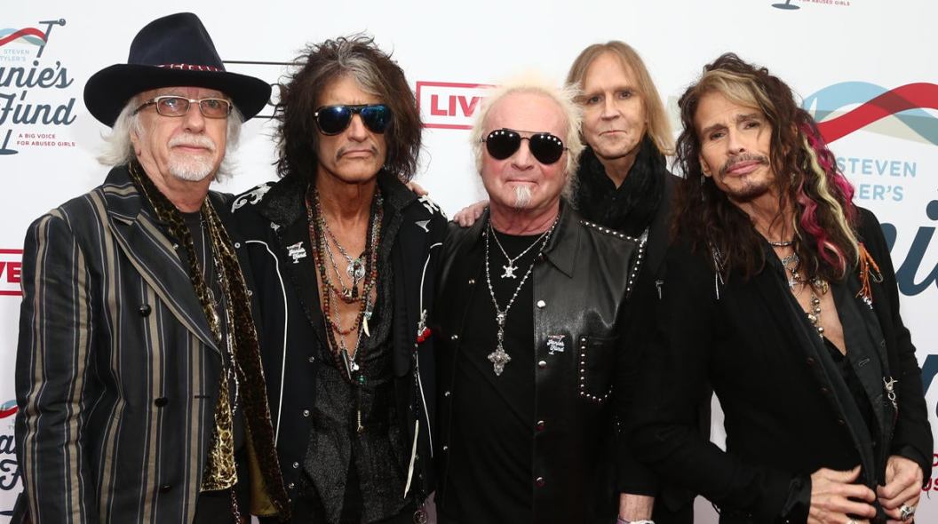 Steven Tyler's 2nd Annual GRAMMY Awards Viewing Party To Benefit Janie's Fund Presented By Live Nation - Red Carpet