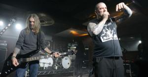 Pantera Founder Exits Tour After Falling Ill