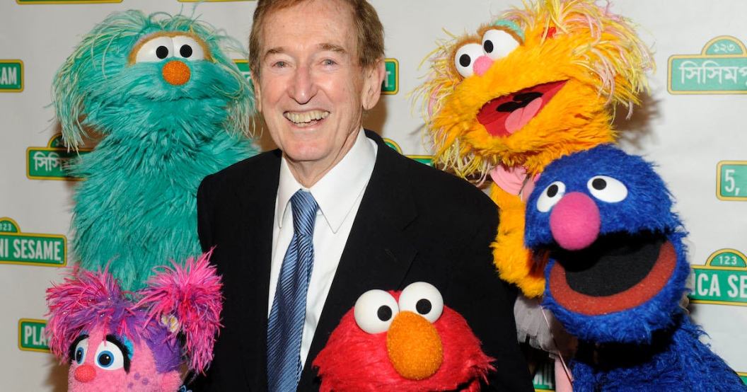 sesame-street-20071901.jpg