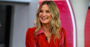 Sugarland’s Jennifer Nettles to Host Dating Show for Farmers