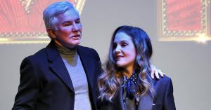 ‘Elvis’ Director Baz Luhrmann Remembers Lisa Marie Presley in Emotional Tribute