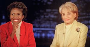 Deborah Roberts Honors ‘Mentor’ Barbara Walters