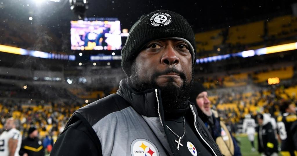 mike-tomlin-emotional-damar-hamlin.jpg