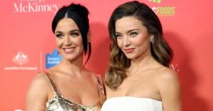 Katy Perry Gushes Over Orlando Bloom’s Ex-Wife Miranda Kerr as She Presents Her With Award