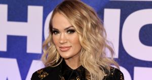 Carrie Underwood Warned She’s ‘Walking Into a Viper’s Nest’ by Taking ‘American Idol’ Gig