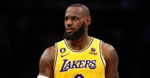 LeBron James Breaks NBA All-Time Scoring Record