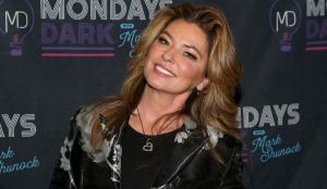 Shania Twain Debuts Long Platinum Blonde Hair in Bold Transformation