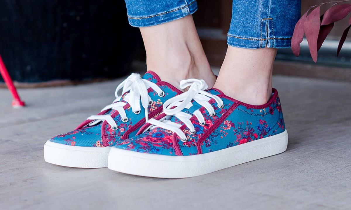 Walmart Has the Perfect Springtime Shoes from The Pioneer Woman ...