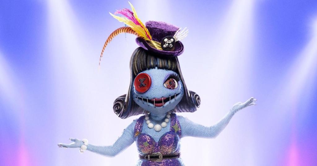 masked-singer-doll-fox.jpg