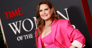 Brooke Shields Recalls Bradley Cooper Helping Her Through ‘Surreal’ Seizure