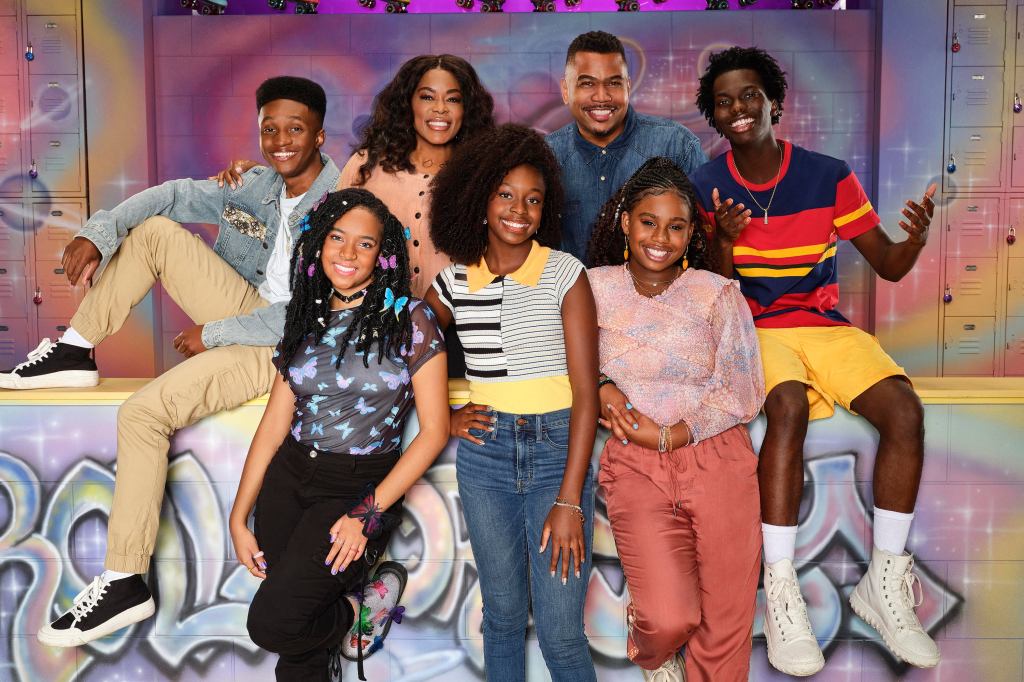 BACK ROW: JERMAINE HARRIS, GOLDEN BROOKS, OMAR GOODING, TIM JOHNSON JR., FRONT ROW: PEYTON BASNIGHT, DANIELLE JALADE, DARIA JOHNS