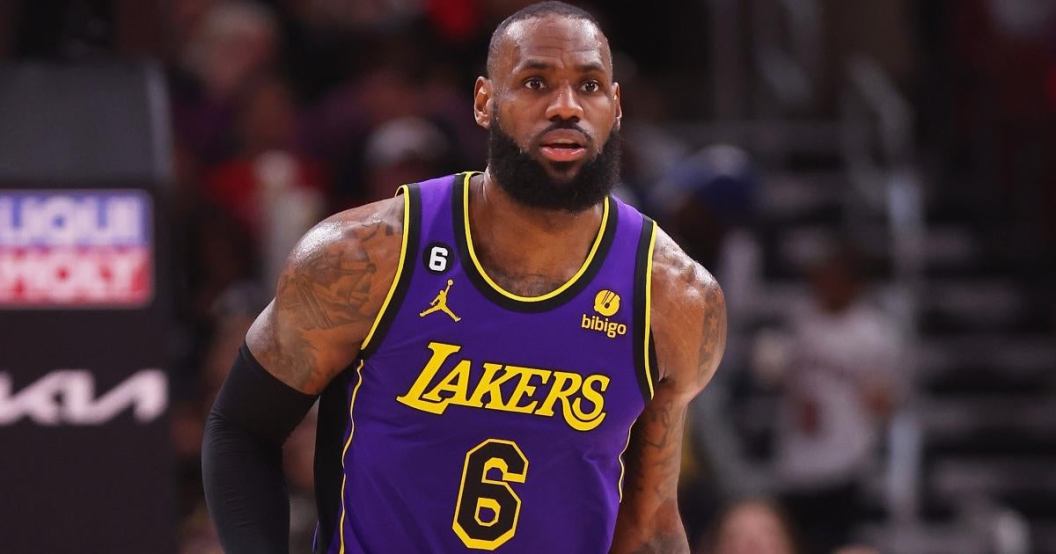 lebron-james-towel-inteview.jpg