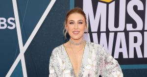 Maddie & Tae’s Maddie Font Pregnant With First Baby