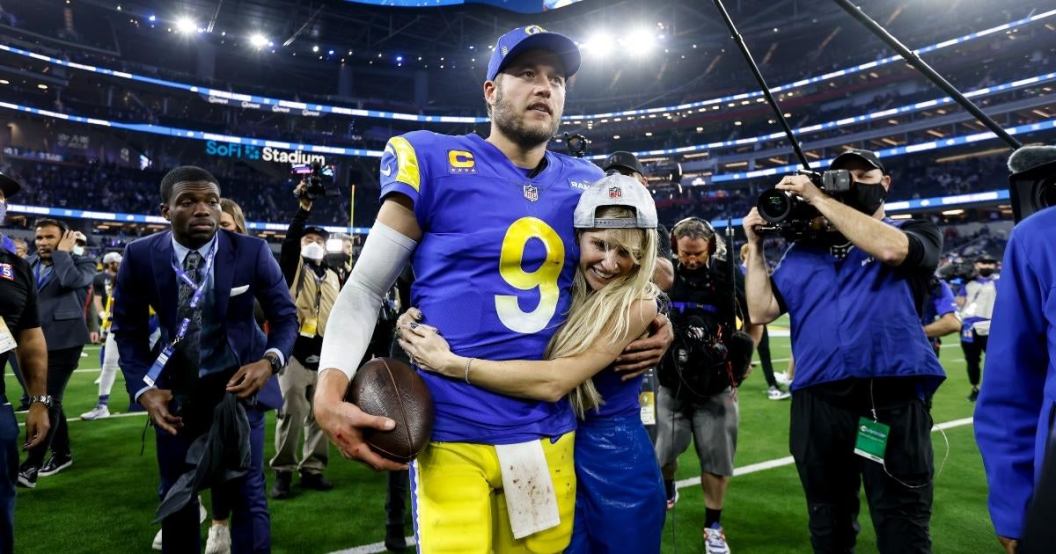 matthew-stafford-wife-kelly-not-bringing-youngest-daughter-vacation.jpg