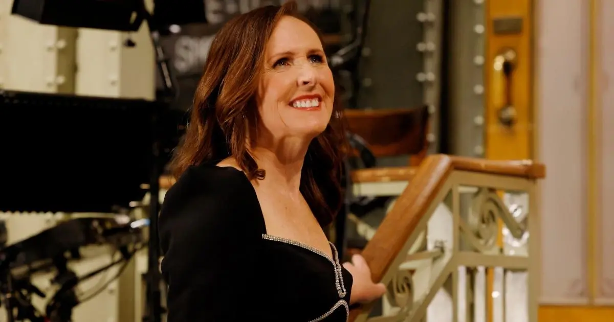 'SNL': Molly Shannon Brings Back Two Classic Characters - PopCulture.com