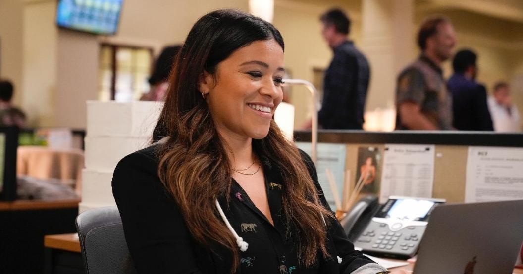 not-dead-yet-gina-rodriguez.jpg