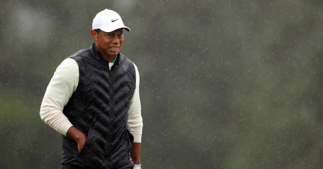 tiger-woods-limping-video.jpg
