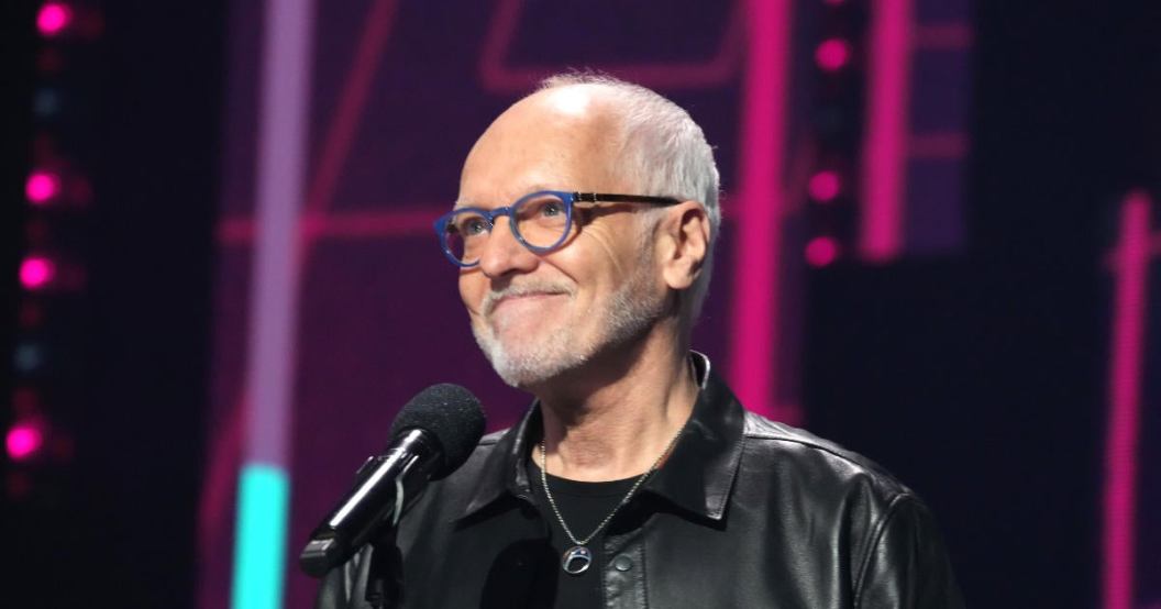 2023-cmt-music-awards-peter-frampton.jpg